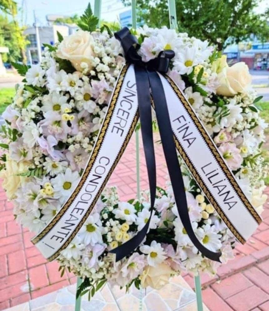 Coroană Funerară - Model Alb 60 cm