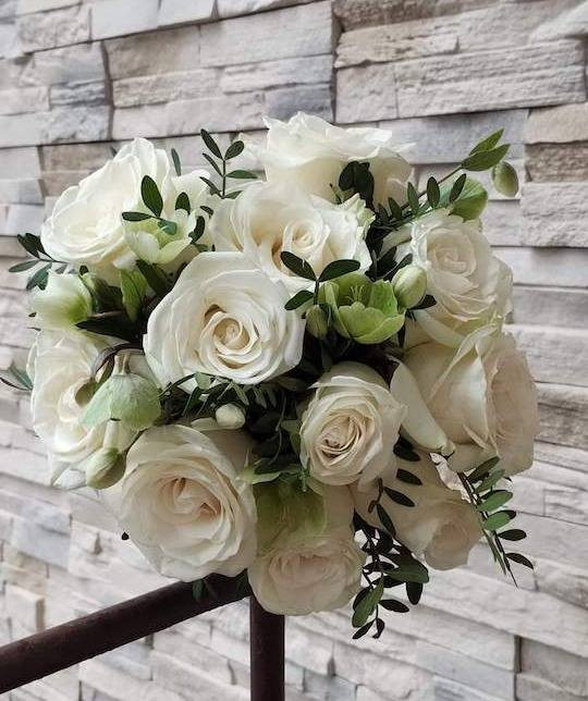 Buchet de Mireasă cu Trandafiri